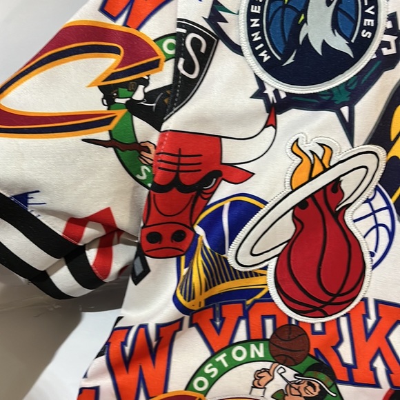 NBA multi team Jersey size XLARGE - Picture 4 of 12